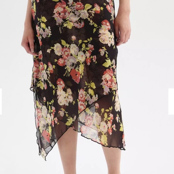 Urban Outfitters | Marisol Black Floral Hanky Hem Midi Skirt Size Medium - Picture 4 of 14